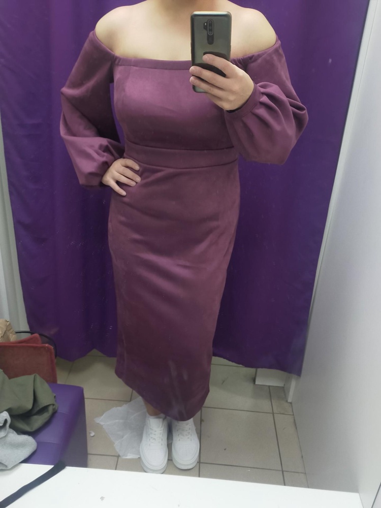 Отличное платье винного цвета