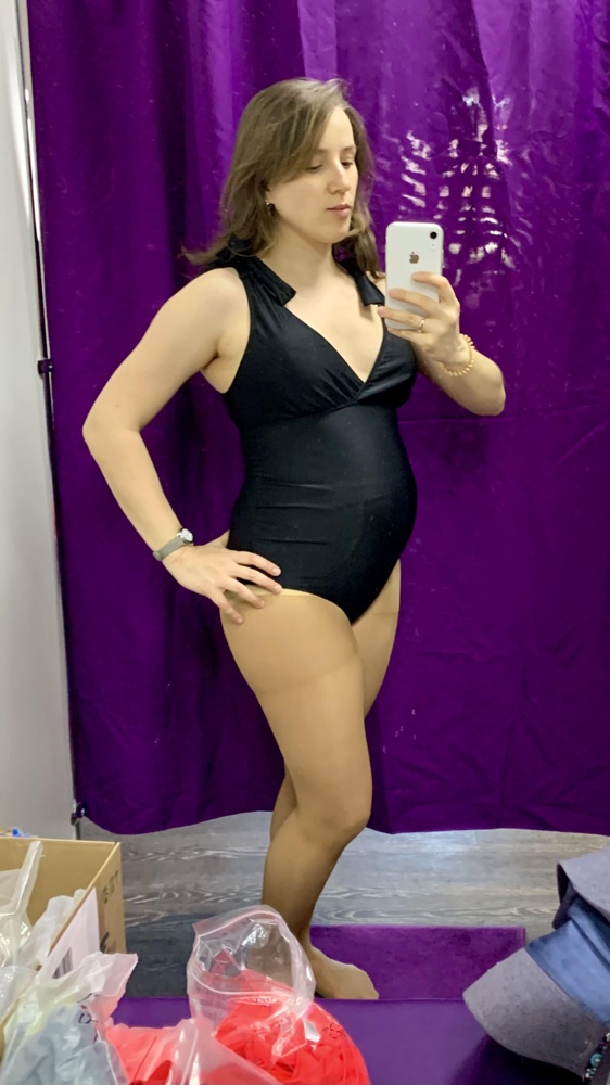 Красивое. Но взяла другой модели, более эффектный, хотя этот идеально удобен и очень привлекателен 