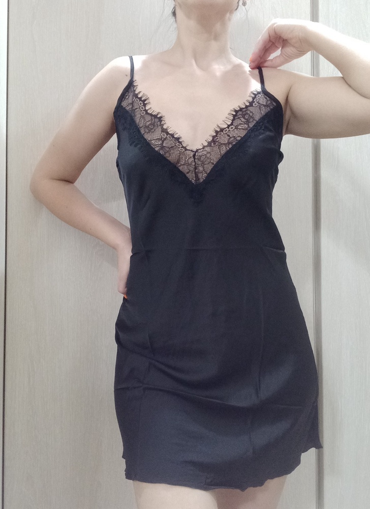 Очень понравился,качество супер.Минус запах на материале,решилось одной стиркой.Довольна покупкой.