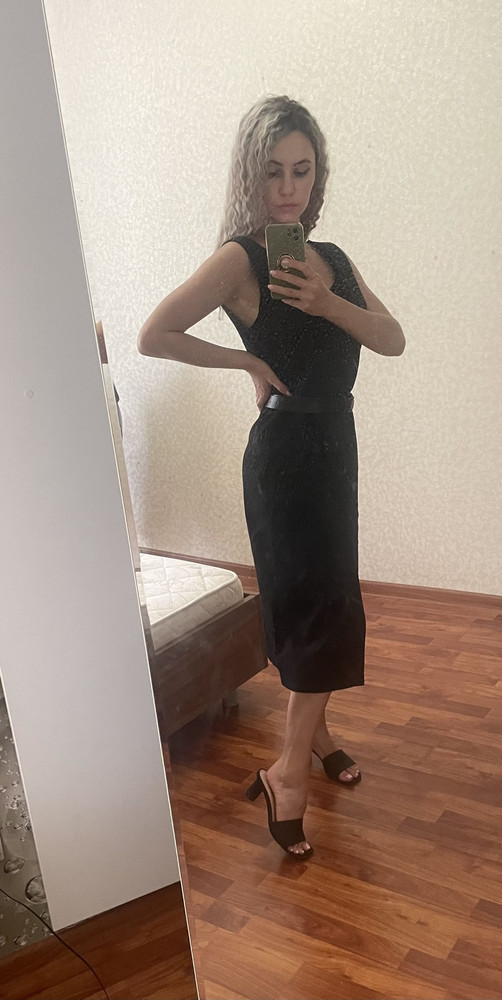 Платье хорошее! Свободное 👍🏻 можно и под ремешок 😍