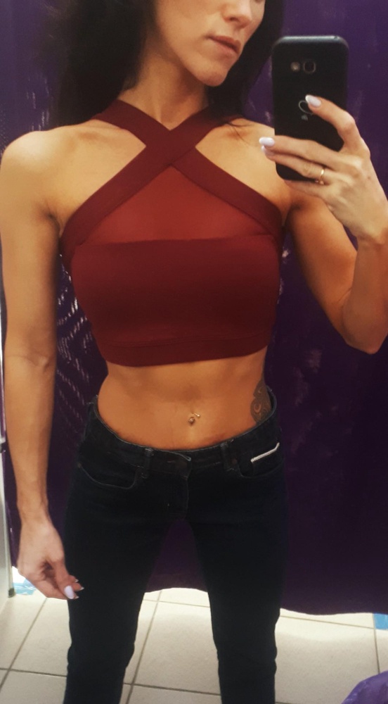 Комфортный,оригинальный,качество отличное!хочу еще и в черном цвете😊