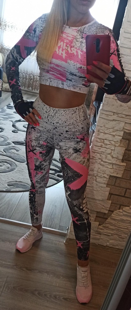 Рашгард вообще 🔥,урвала за 977₽.спасибо WB . советую,👍