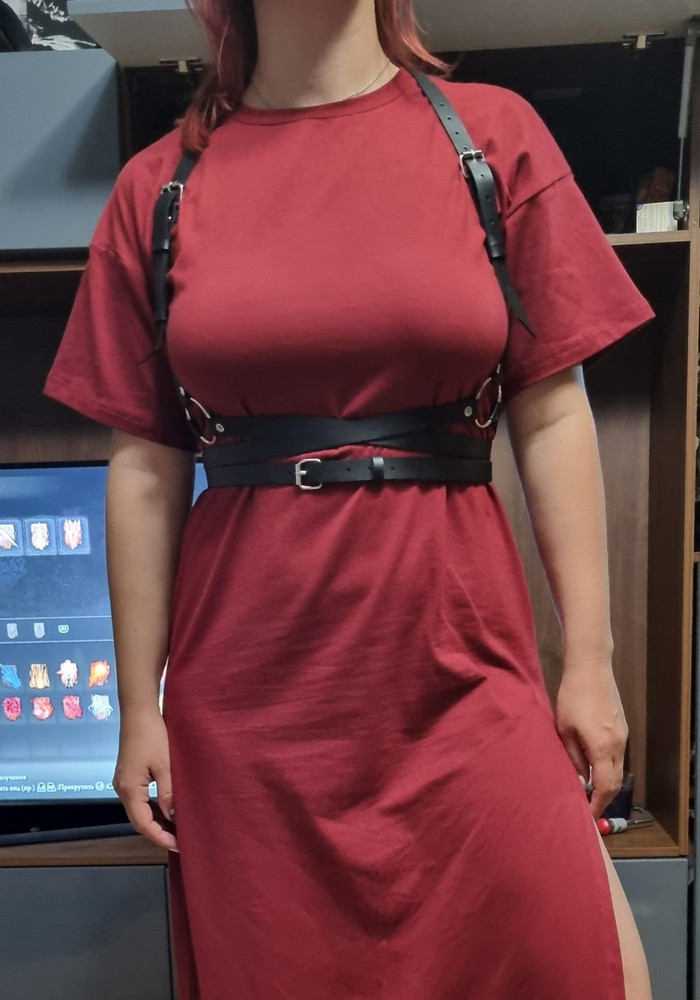 За свои деньги просто пожар. Качество отличное, от кожанной не отличается (есть кожанная).