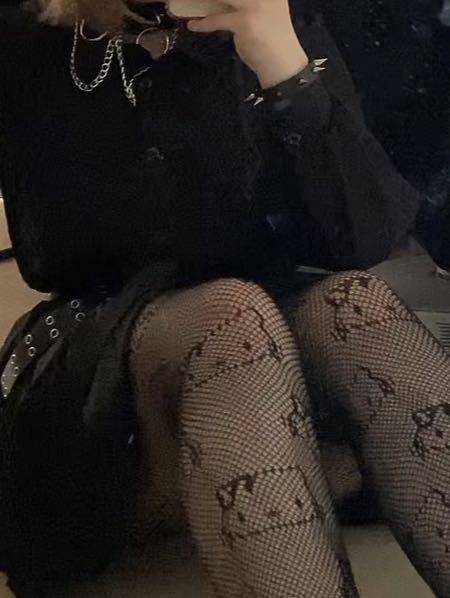 колготки бомба , они растягиваются так как надо , заказывайте не пожалеете !!