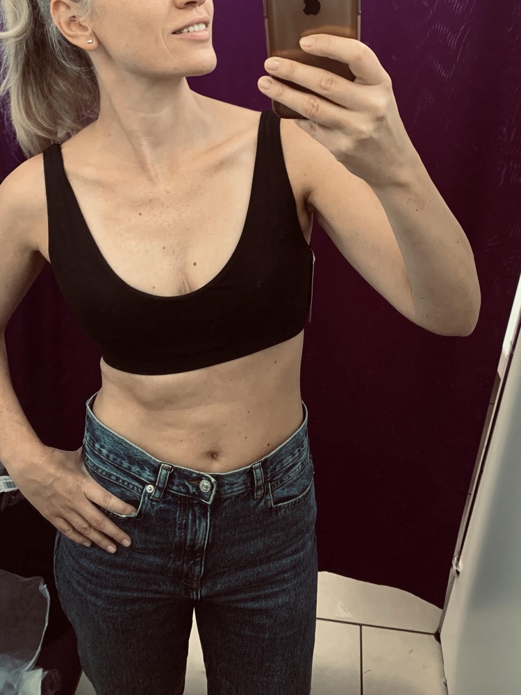 Отличный лиф, подойдёт и для спорта и для пляжа👍