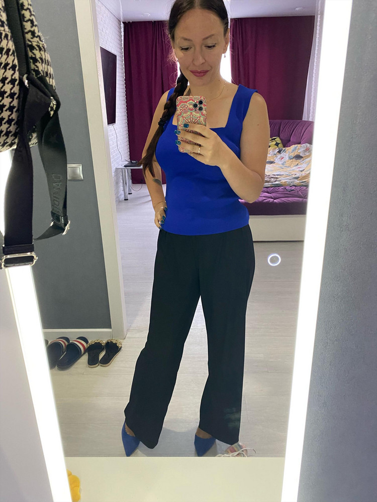 Обычная Майка, не вау, ну пойдёт )