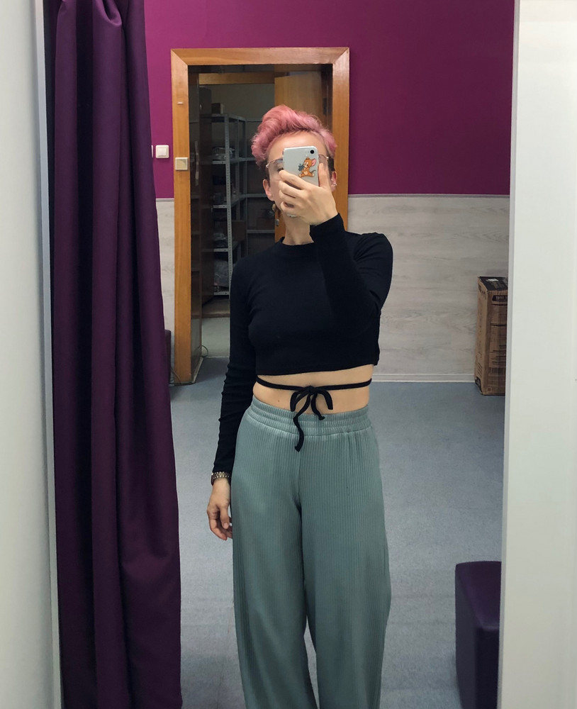 Хороший плотный хлопковый трикотаж. ОГ 87. 