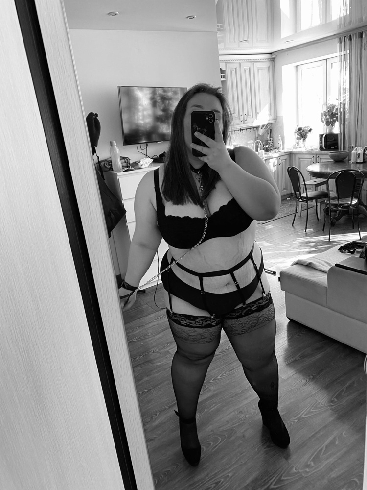 Чулочки подошли идеально, мне понравилось. 