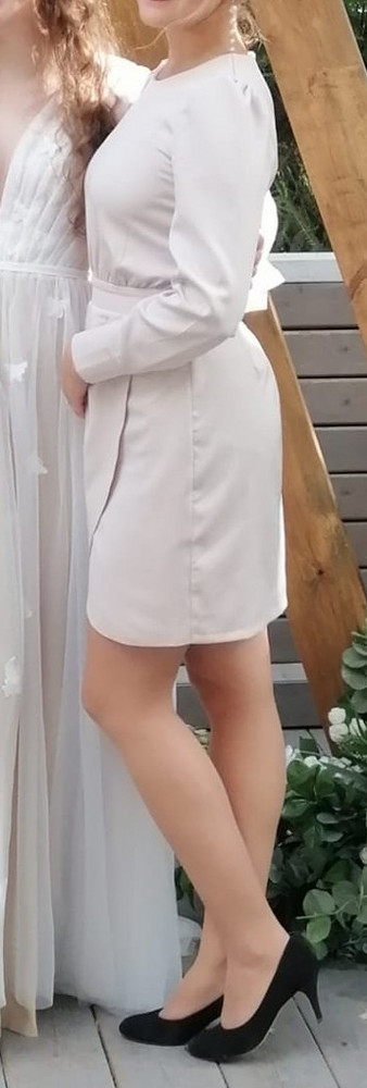 Платье супер! Ткань очень хорошая,пошив качественный. Размер в размер. Сидит идеально)