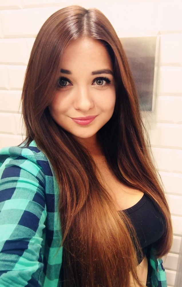 Не плохой топ, размер в размер, не соответствие в резинке, но не критично , спасибо, доставка быстрая