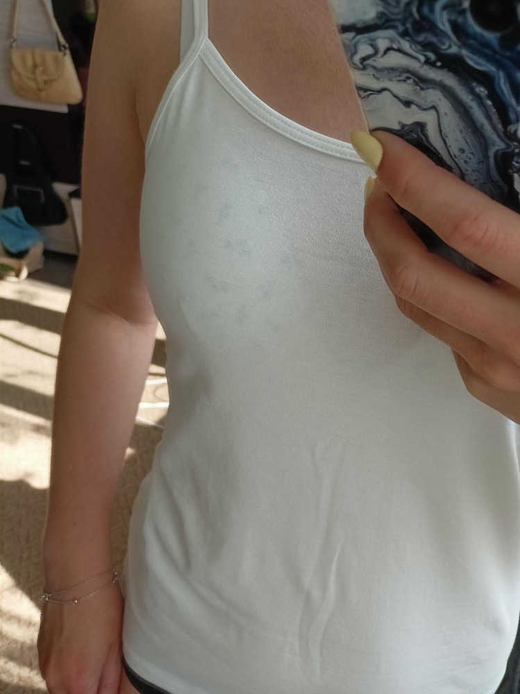 Хорошая, не тонкая, по размеру, и главное -нормальная длина. Средняя