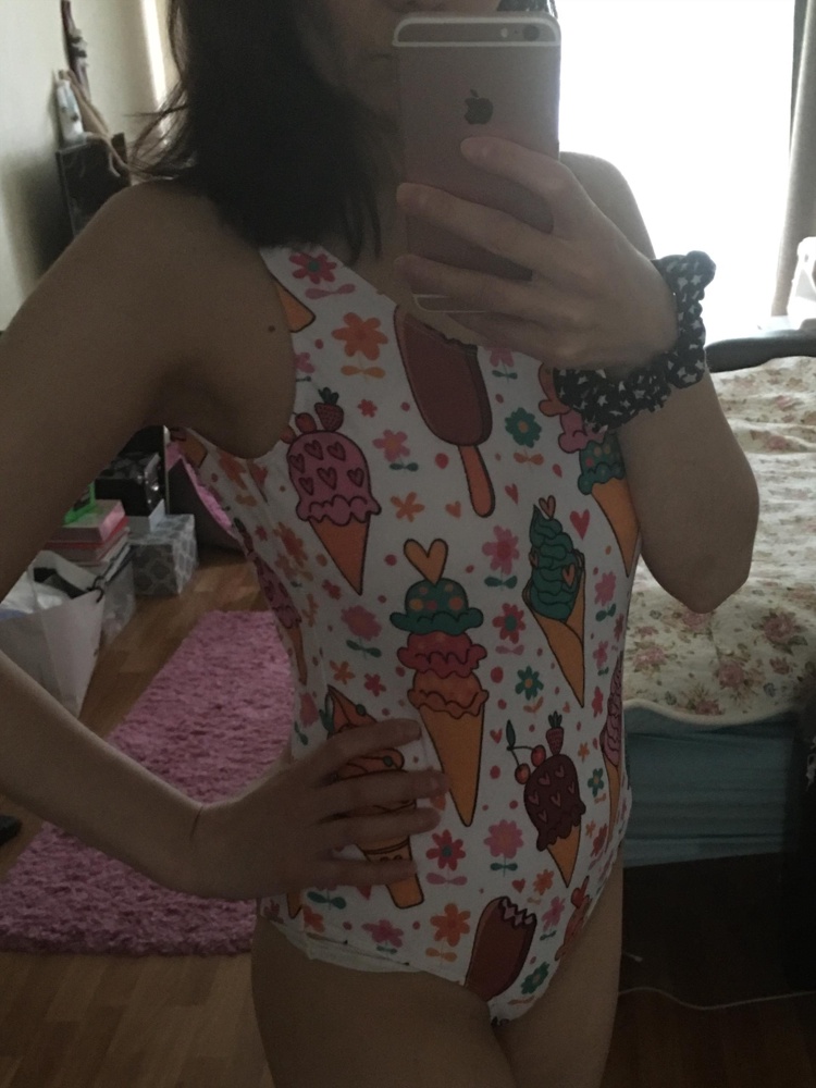 Клевый купальник. На параметры 95/70/95 - взяла L. Довольна. 