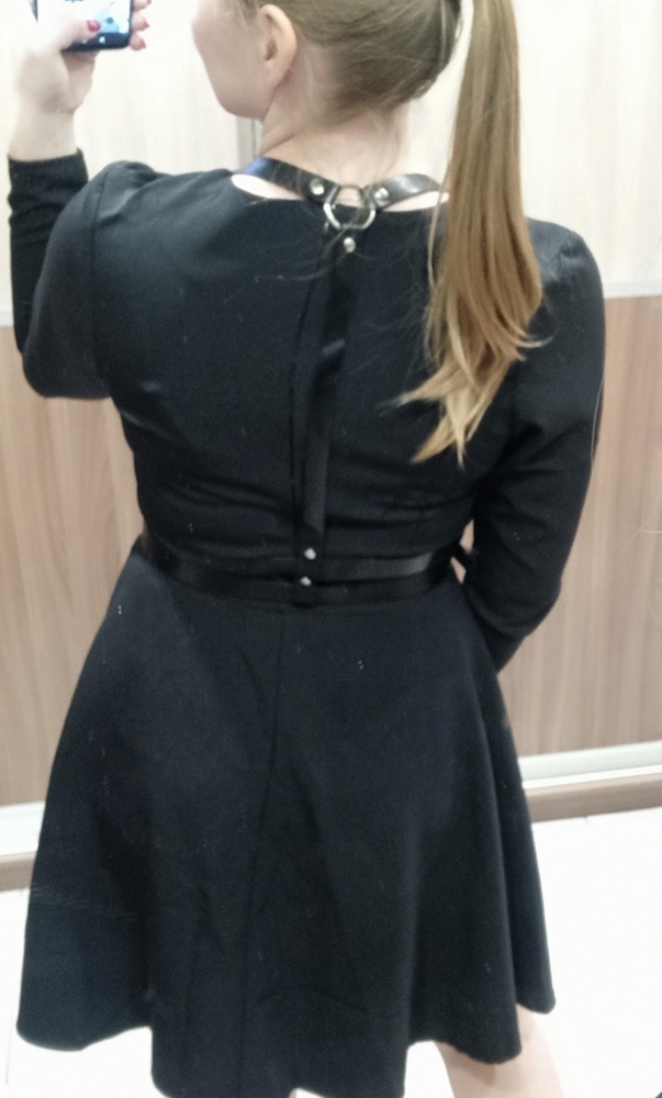 Отличная портупея. И цена полностью устроила. Все четко застёгивается, нигде не тянет, ничего не выскакивает. Дополняет образ шикарно. Вместо кушака самое то. Спасибо продавцу!!!