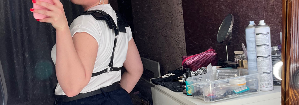 Очень крутая вещь! Покупкой довольна!!!