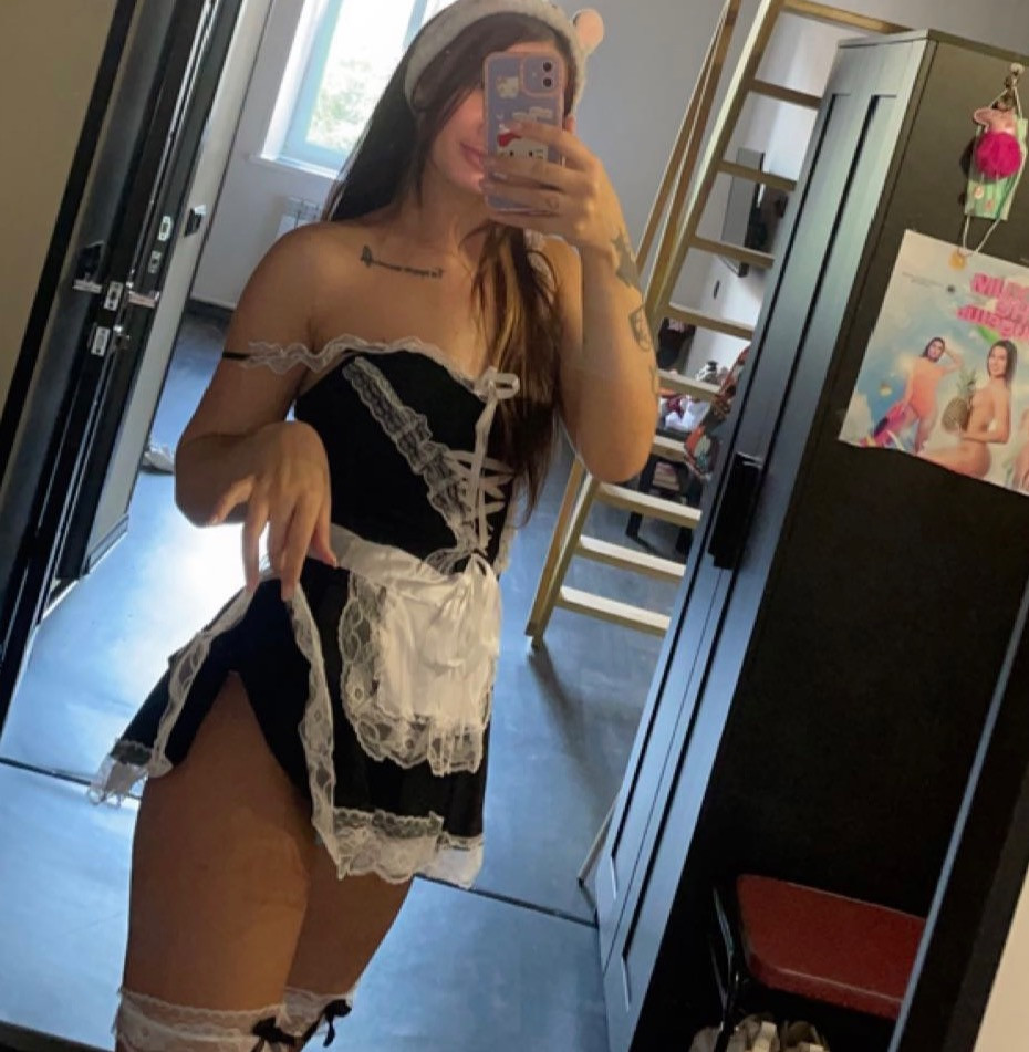 Очень очаровательно выглядит 🌹🌹🌹