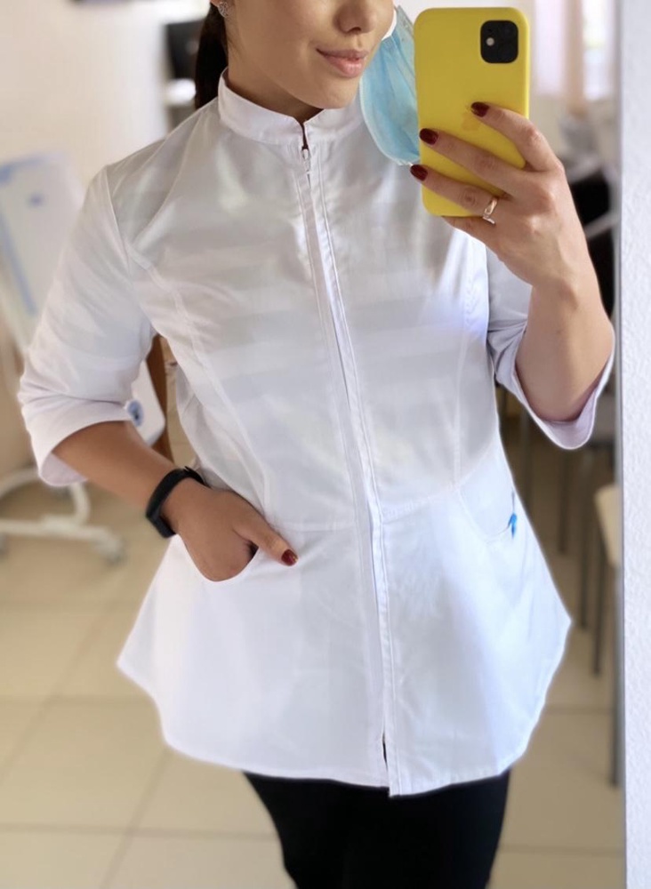 Очень красивая и стильная рубашка. Но материал не очень приятен к телу, нужно носить с футболкой. К тому же бюстгальтер очень просвечивает. Совсем не жарко летом. Рекомендую 👍🏼