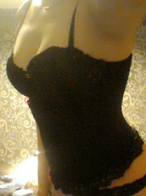 Качество очень хорошее.💥💥💥На мой ОГ 89 подошел размер 2С. Утяжки нет. 😊