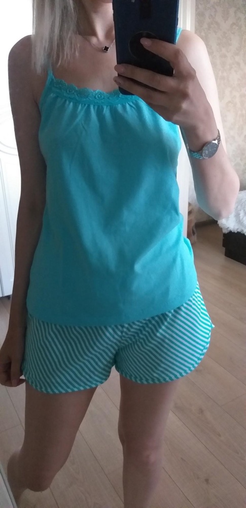 На свой 44 размер взяла 48 и не прогадала.ОГ 85 ОТ 68 ОБ 95