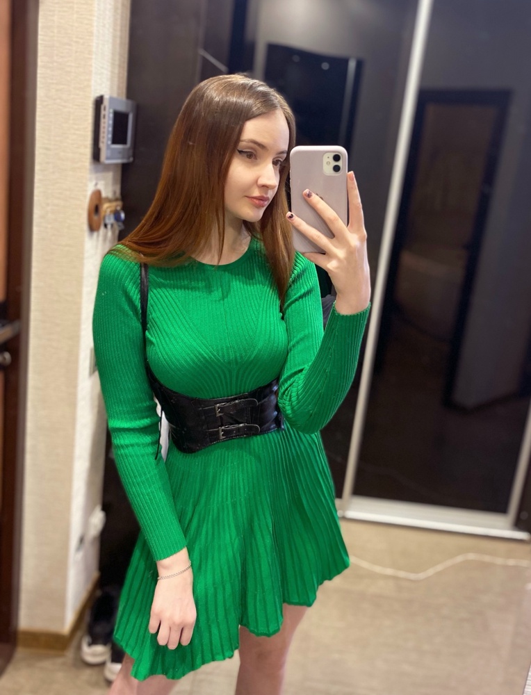 Сел прекрасно, хорошо тянется, не жмет. Обхват талии 66см. 