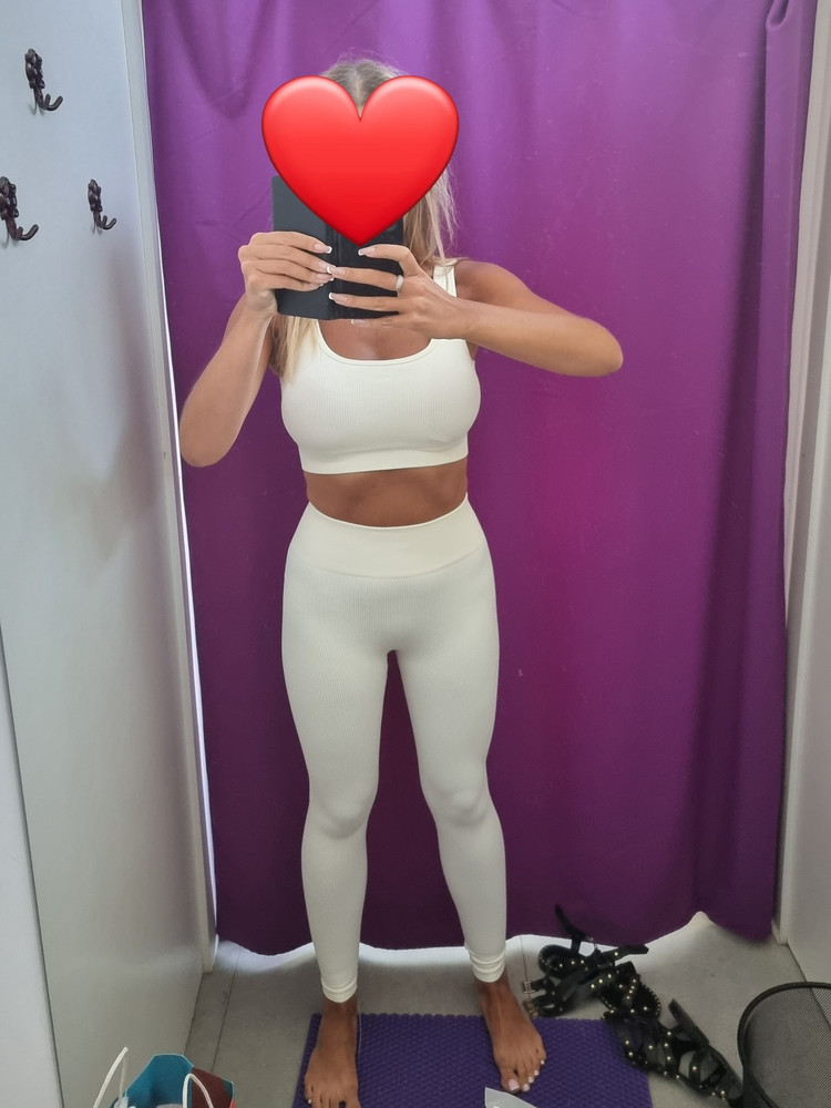 Лучше топ и леггинсы🔥