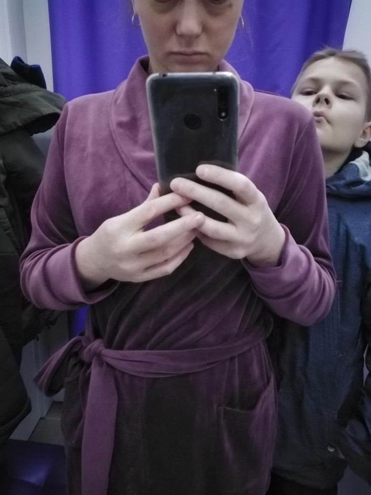 Халат хороший. После стирки не изменился. 