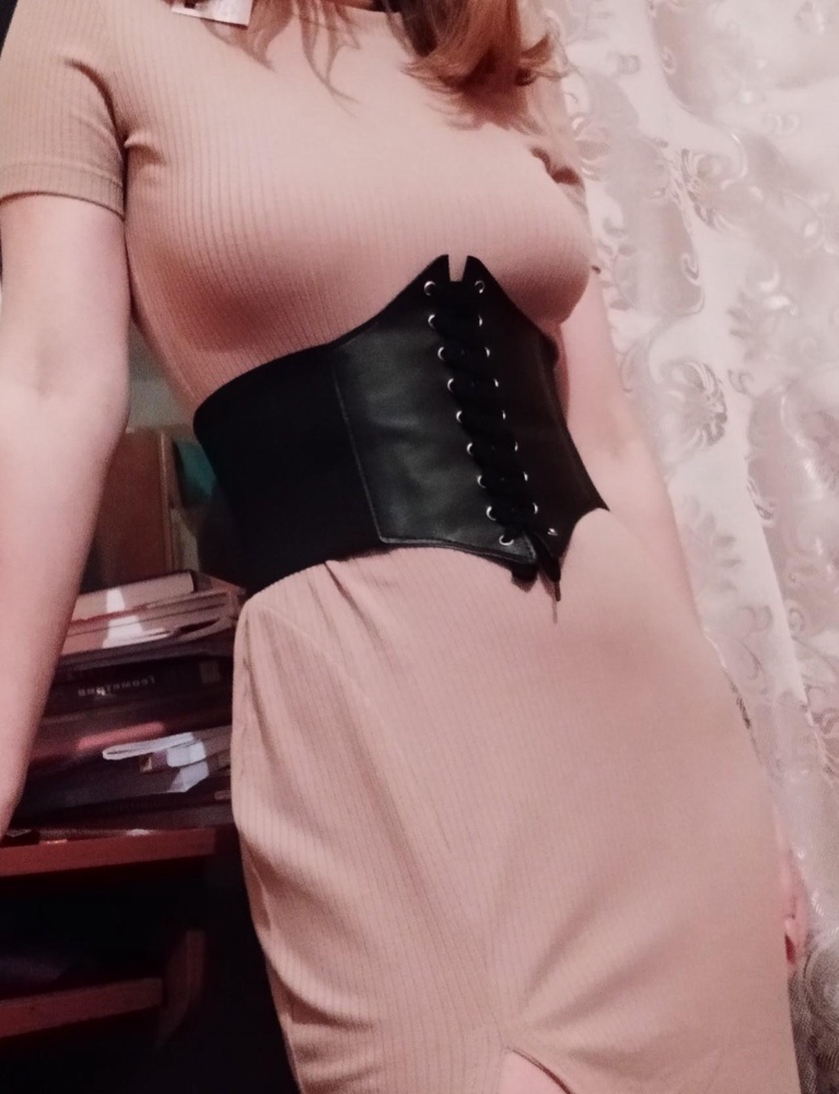 Пояс мне очень понравился, выглядит супер просто, рекомендую