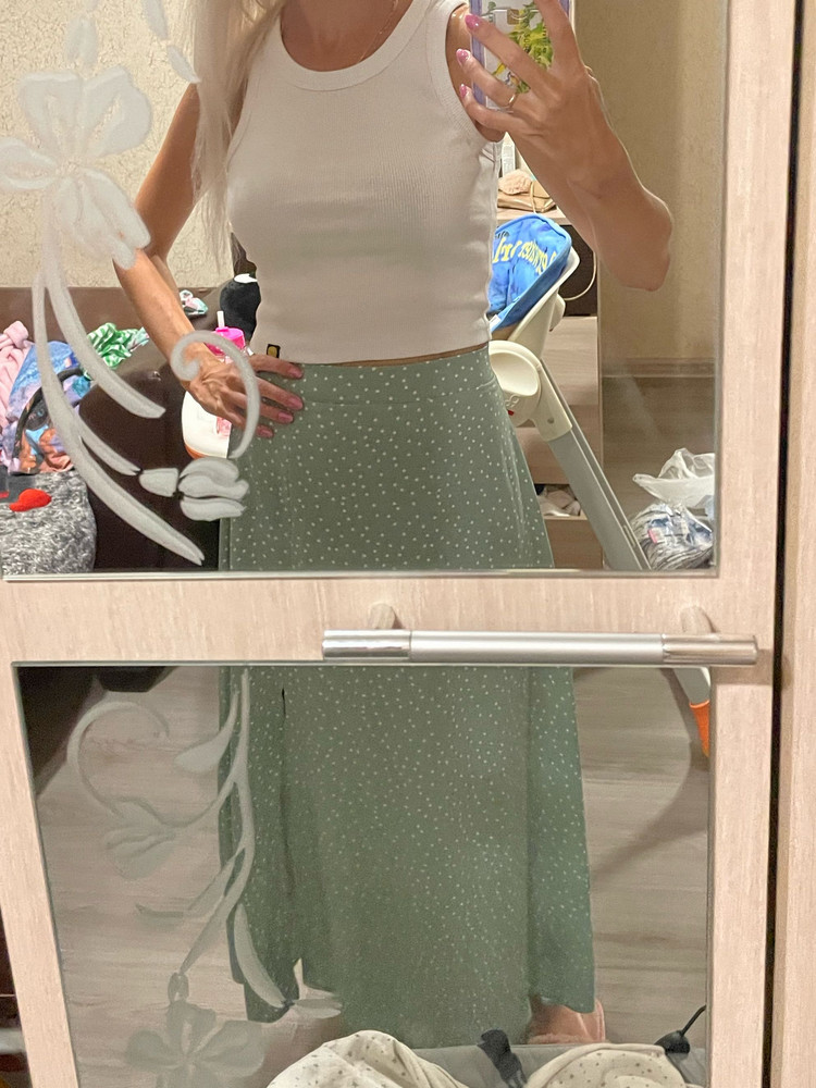 Юбка супер) стильнАя, ткань приятная)) спасибо )