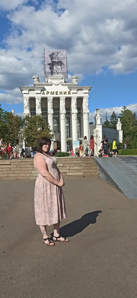 Платье прекрасное мне понравилось лёгкое и в нём не жарко. Всё супер. Спасибо большое.