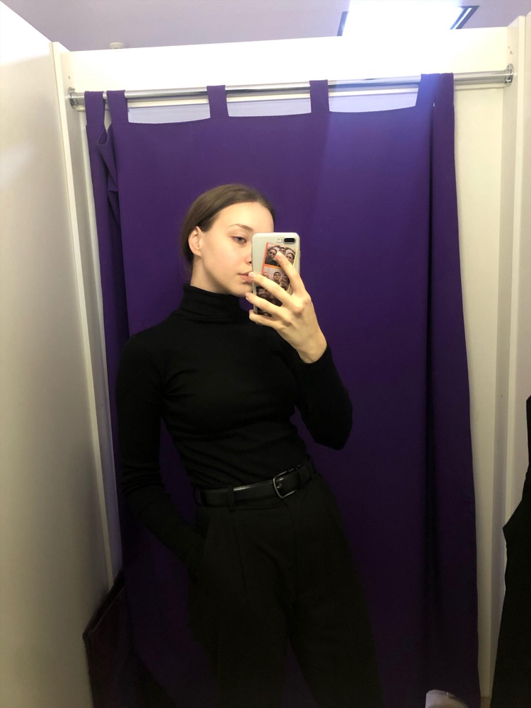 А вдруг она а+уенная ? ЧТО ЗНАЧИТ ВДРУГ?