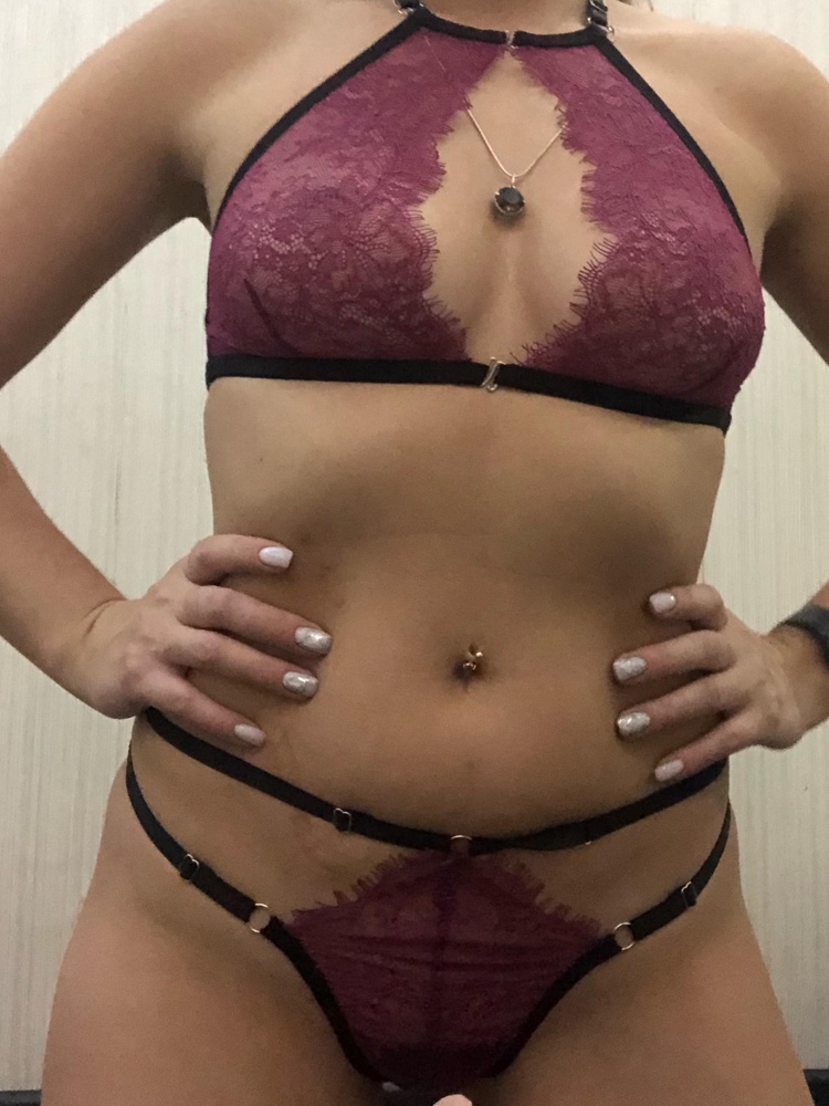 Очень красивое белье , село хорошо. 