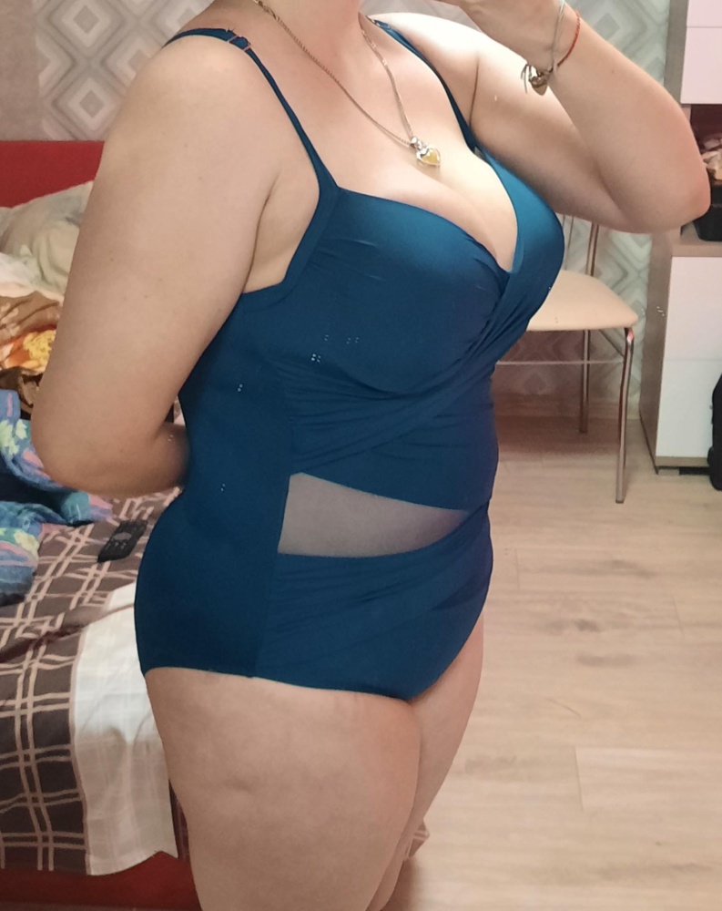 Хороший купальник) подошёл размер в размер) в деле ещё не пробовала