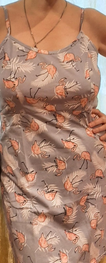 Отличное качество,ткань приятная к телу,рекомендую!Расцветка супер))Брала 52 размер,ношу 50,не пожалела,самое то,в общем,берите на размер больше😉Спасибо WB😊