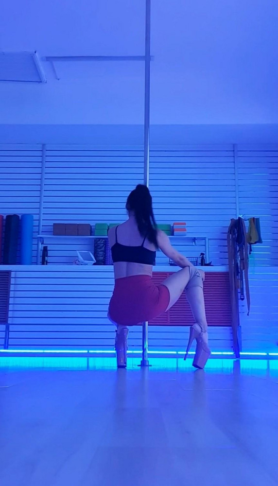 Отличные шорты. Длина, цвет, фасон то что надо:) Хорошее качество. Размер подошёл:)