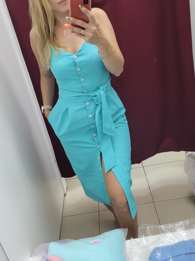 =)Красивое и стильное.Заказывала 2 цвета в размере 42(бирюза) и 44(синий)
Забрала 44,тк 42 в груди чуть маловат