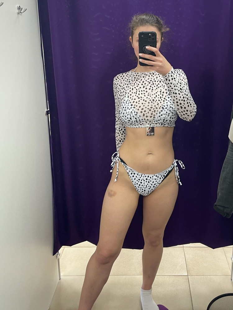 Тот самый момент, когда ожидание совпало с реальностью! Очень классный купальник, размер подошёл, выглядит необычно. Брала за ~1700