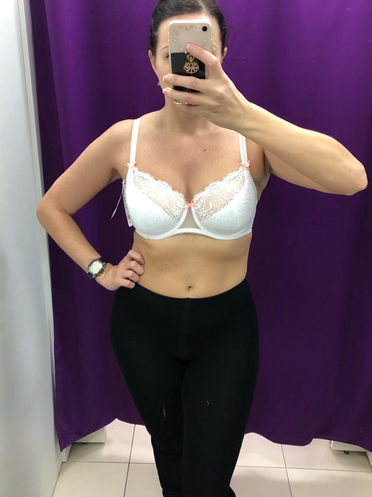 Сел идеально, грудь держит. Посмотрю в носке, пока все отлично!