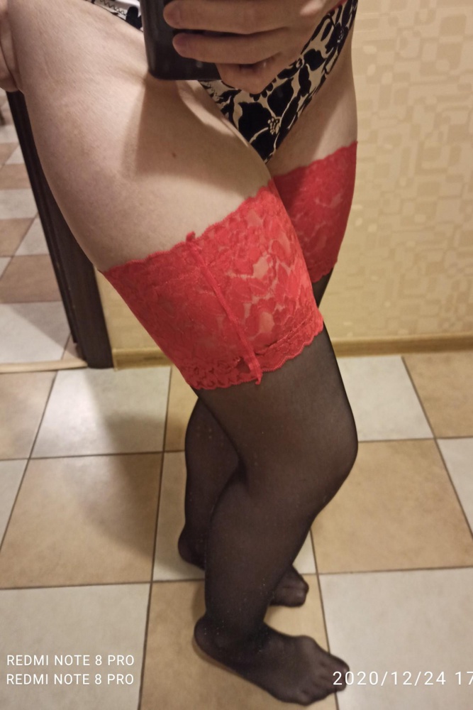 На рост 168 выглядят примерно вот так. Швы видны очень