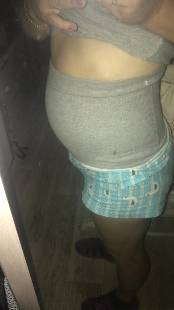 Бандаж очень удобный,брала 75-100 на свой 44 размер,думала не влезу.Он растягивается,поэтому не утянул как я хотела,теперь жалею что не взяла на размер меньше 65-90,было бы идеально.