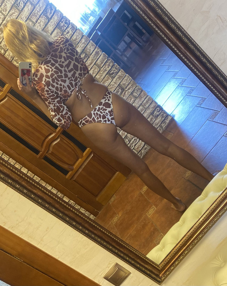 Классный, на 44 размер взяла м