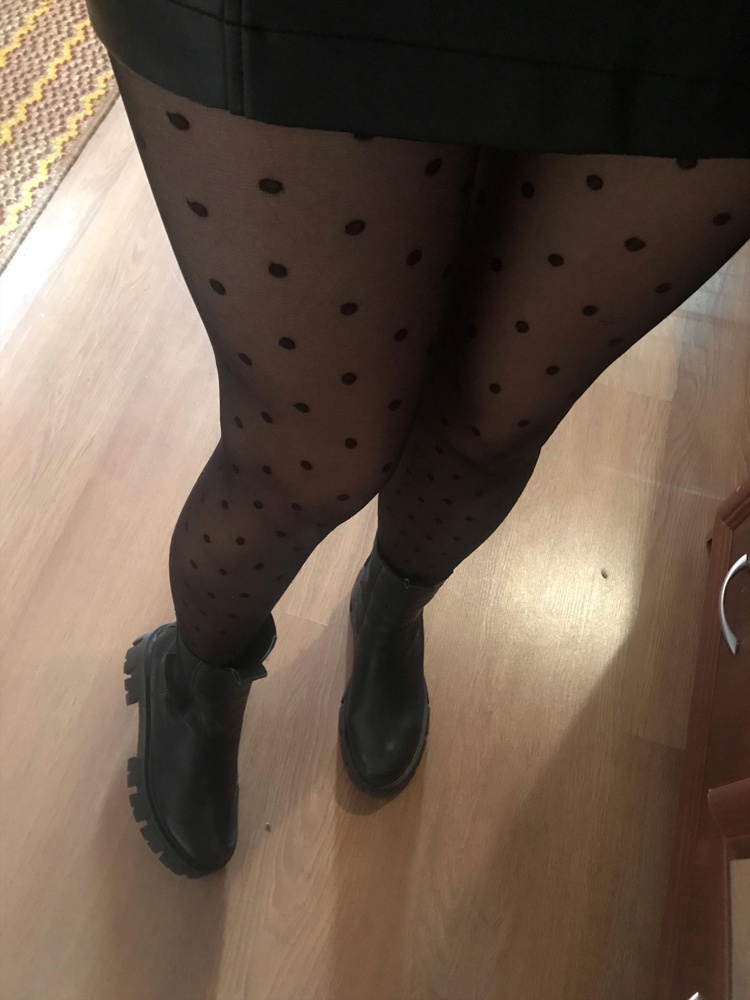 Колготки супер. Горошек приятно смотрится. Боялась что на рост 176 не подойдут, но отлично налезли. 