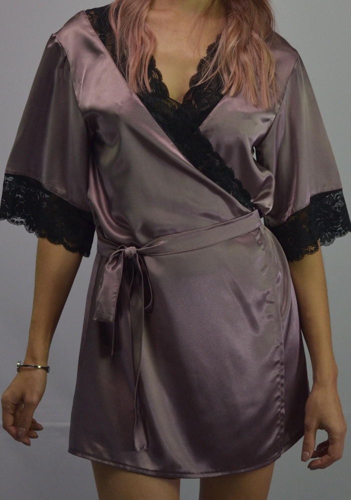 Вещь великолепная...Красивая и удобная. Пока не знаю как в носке, но по первому впечатлению — все здорово!