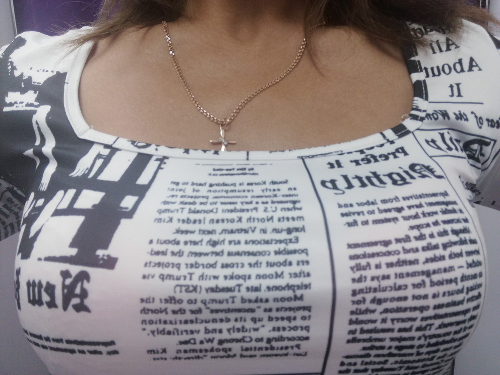 Всё бы ничего, но просвечивает, жаль (