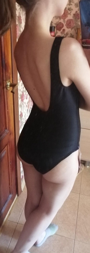 Купальник отличный! Взяла 44 размер на параметры: ог - 74, от - 65, об - 94. Подошло идеально 👍🏻