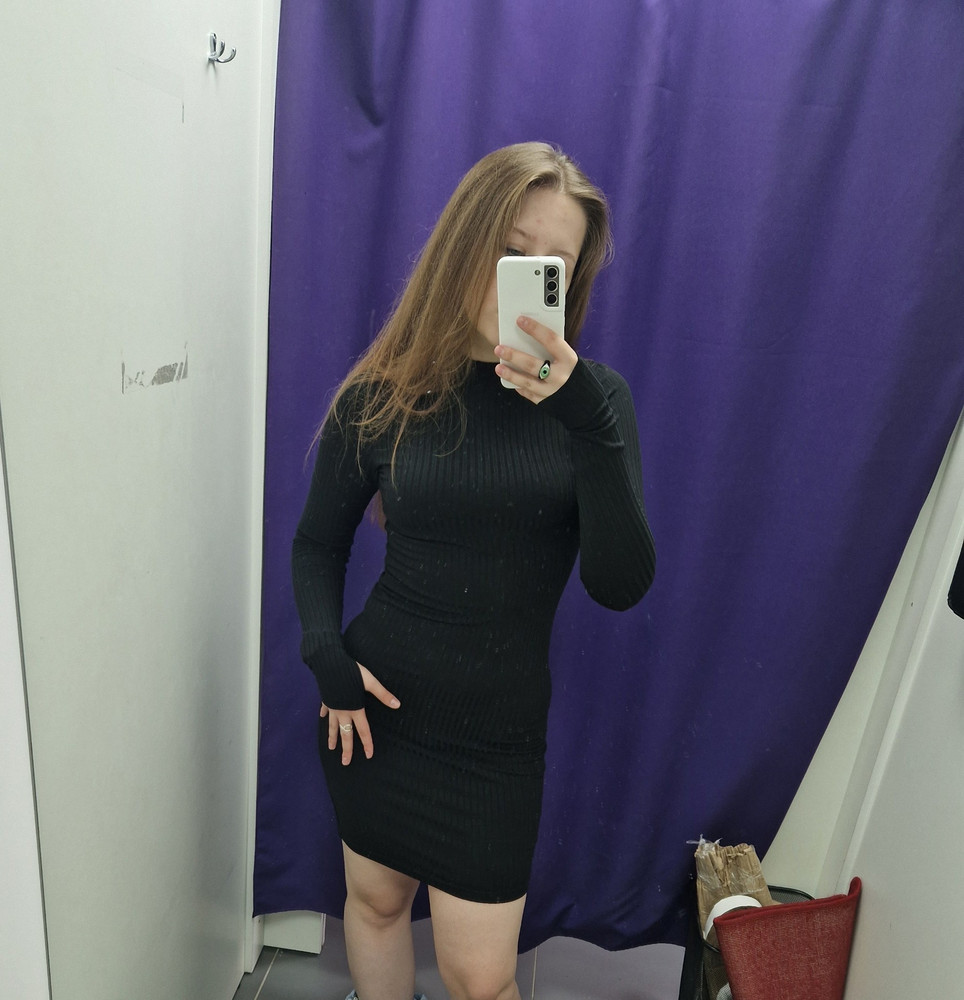 Качество мне понравилось,заказала размер М,рост 162, ОГ 90,ОТ 68,ОБ 97
Село хорошо,рукава не длинные. Мне все нравится