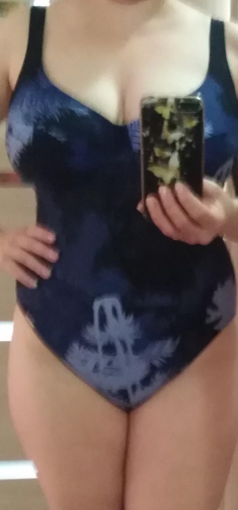 НаОГ104 и ОБ104, рост 160-подошел, еще бы как у бюстгальтеров был пояс, грудь подтянутее была.