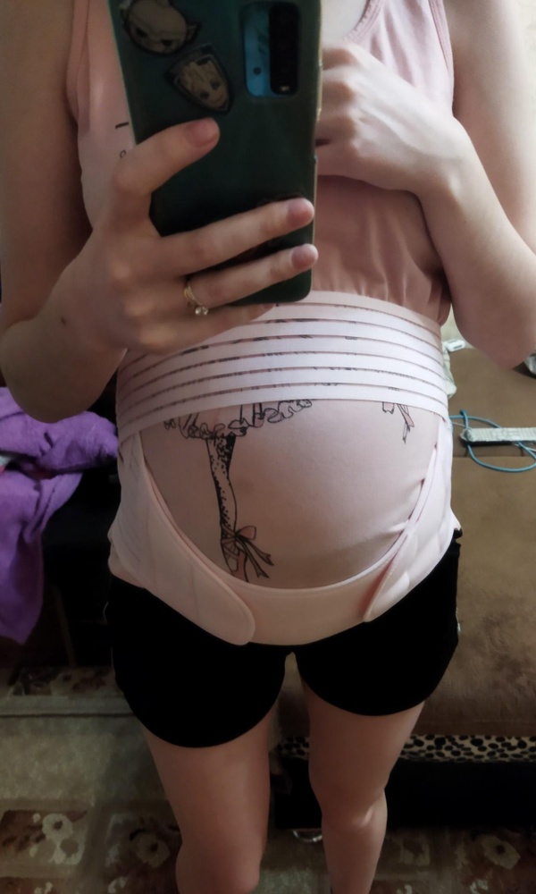 Полное соответствие, очень удобный, мягкий, липучки держат хорошо. Находка за свою цену