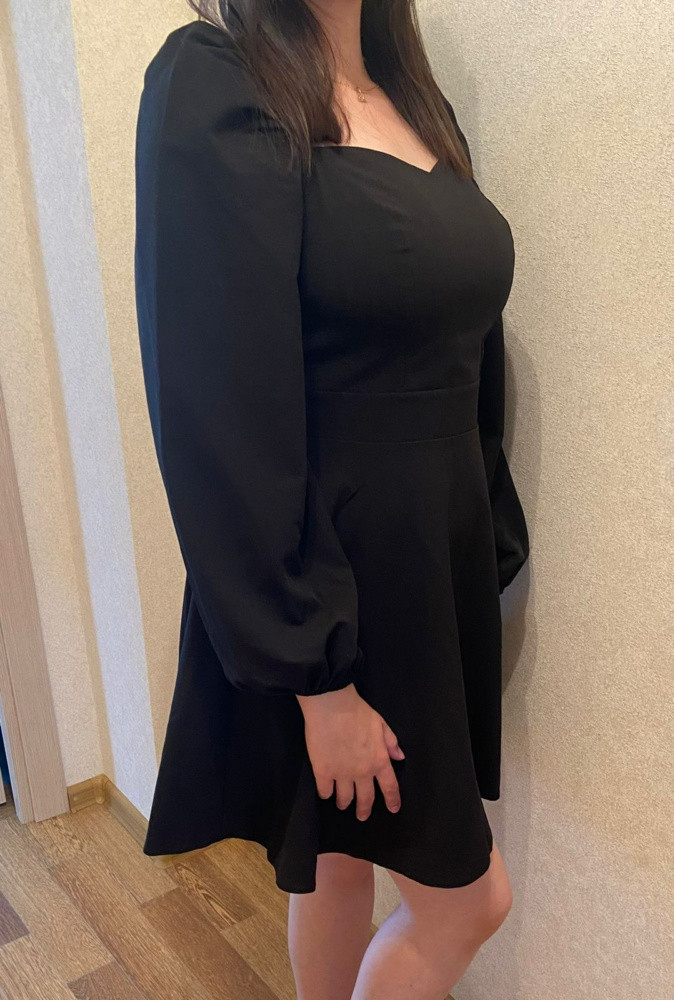 Платье понравилoсь очень, материал пpиятный к телу, xороший! Отличное!