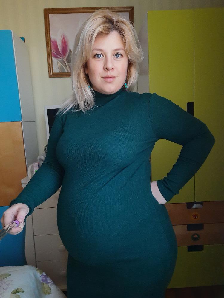 Прекрасное платье! на рост 164 длина самое то- чуть ниже колена! тянется хорошо, качество хорошее, 28 нед. бер. ог 106, ож 115 и об 122. село превосходно. тепленькое и мягкое