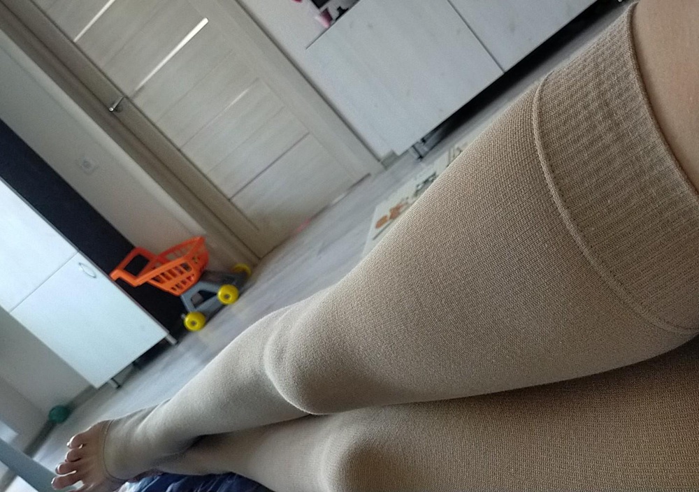 Мои параметры 
А- щиколотка 19 см
В- голень 29 см
С- бедро  46 см
Рост 163 см
Мерила 1размер и 2 размер, комфортнее во 2 размере. Резинка не спадывает, ножкам стало легко.