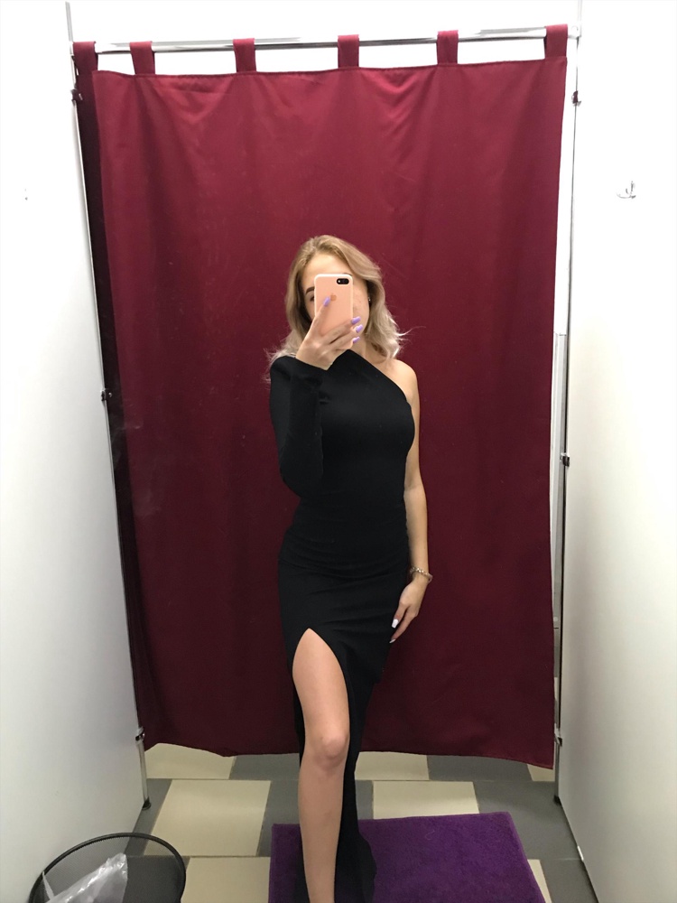 Качество отличное , никаких недостатков, шикарное платье 